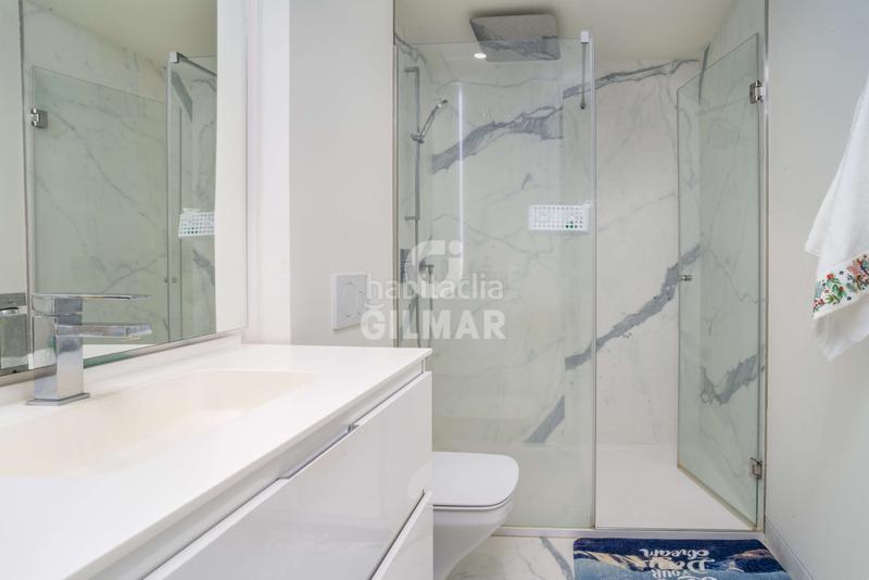 Foto 1f0921f0-1d27-4a19-b9a9-d6e6f49eb632. Piccolo appartamento con riscaldamento parcheggio in Estepona