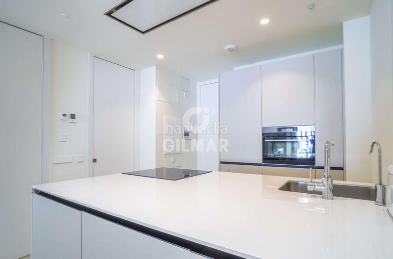 Foto 3d0133d4-dc8c-44e0-a794-b2f6bfb94e37. Piccolo appartamento con riscaldamento parcheggio in Estepona