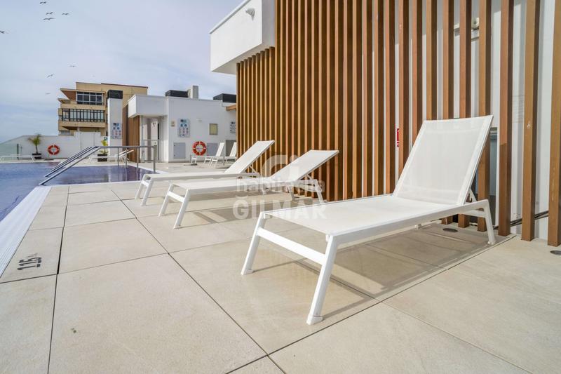 Foto 96e2d3b3-235e-4442-84bd-aba5403d1685. Piccolo appartamento con riscaldamento parcheggio in Estepona