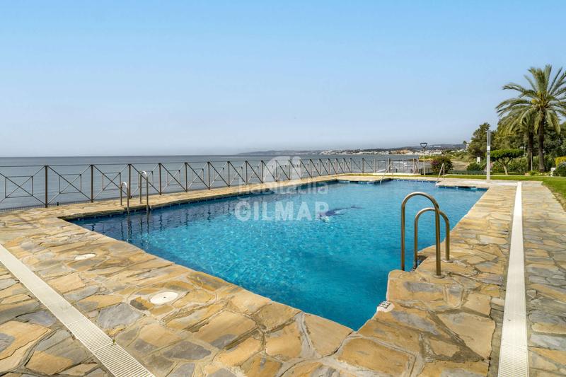 Foto 2fe4a35e-f4f9-467c-91a8-c1a42106aa71. Rez-de-chaussée avec chauffage piscine dans Seghers Estepona