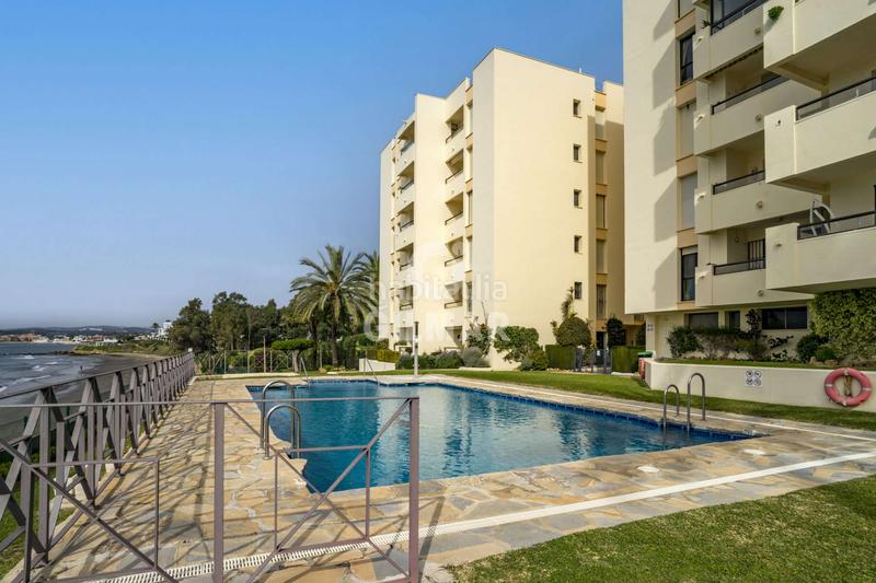 Foto 5c538f7e-8349-4335-a1e4-d979b2df15fd. Rez-de-chaussée avec chauffage piscine dans Seghers Estepona