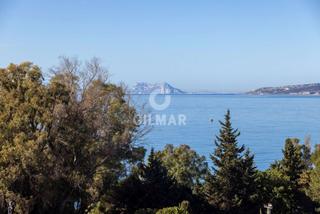 Casa a schiera in Puerto de Estepona. Encantadora casa adosada en venta en seghers, estepona, con vist