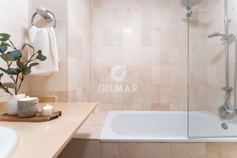 Foto 464c49c9-9ff0-4977-a780-05955c4bcf05. Apartament amb calefacció aparcament piscina a Villacana - Costalita - Saladillo Estepona