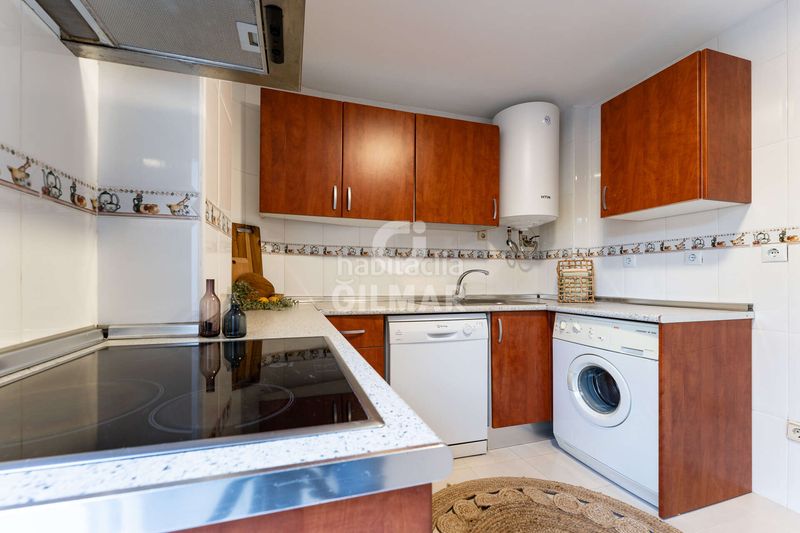 Foto 5f3e5616-c7f6-4a26-9d69-7ae1f6451d77. Apartament amb calefacció aparcament piscina a Villacana - Costalita - Saladillo Estepona