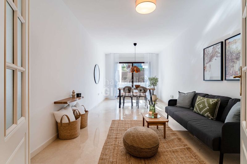 Foto 76b1ad81-5757-43df-8b08-b3804e2d9fd0. Apartament amb calefacció aparcament piscina a Villacana - Costalita - Saladillo Estepona