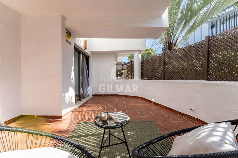 Foto 7df53d47-2b01-4a8f-b0e8-92fb0bcedf9a. Apartament amb calefacció aparcament piscina a Villacana - Costalita - Saladillo Estepona