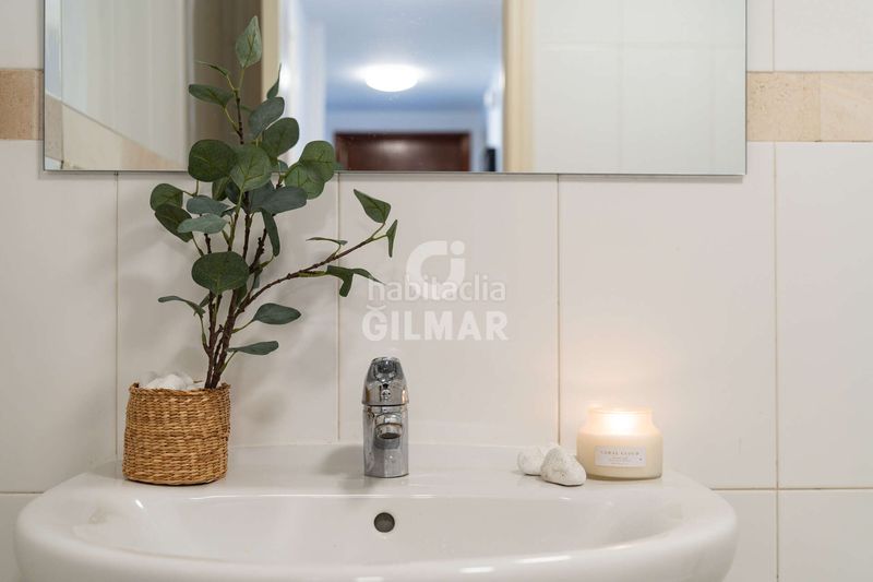 Foto f55f902b-938c-42cd-8251-4adacefc6d76. Apartament amb calefacció aparcament piscina a Villacana - Costalita - Saladillo Estepona