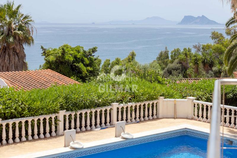 Foto 0a7a447d-d76e-4352-a398-377db48aff60. Chalet with heating pool in Torreguadiaro-San Diego Sotogrande