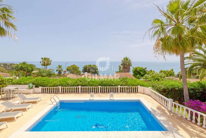 Foto 2f6ea359-9ce1-478d-b5a3-e6e6ac969515. Chalet with heating pool in Torreguadiaro-San Diego Sotogrande