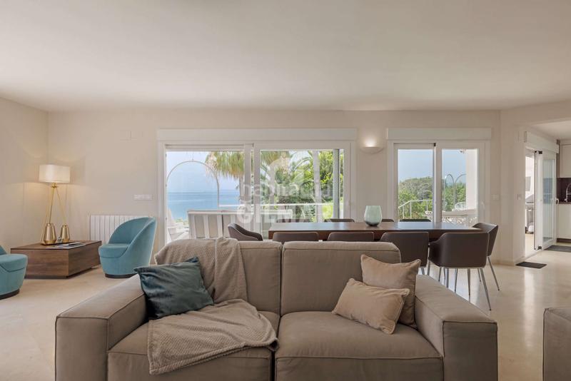 Foto 48af3756-6b11-4042-b61a-20371525d118. Chalet with heating pool in Torreguadiaro-San Diego Sotogrande