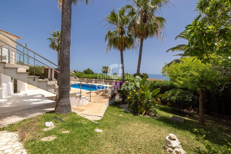 Foto 9490c87b-d533-4f7b-94d4-602c1d5af64f. Chalet with heating pool in Torreguadiaro-San Diego Sotogrande