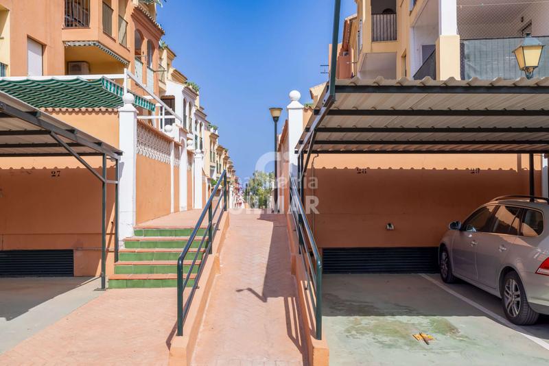 Foto ff496096-6c96-4a8a-9668-0402fe6d6cde. Appartement avec parking piscine dans Alcorrín Manilva