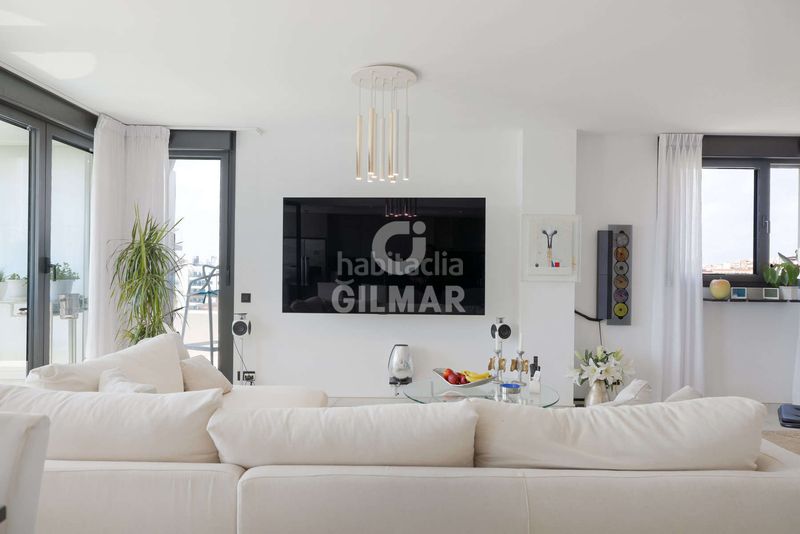 Foto 53b5f59b-5c21-463e-b503-990123ba2ab9. Àtic amb calefacció aparcament piscina a Parque Central Estepona