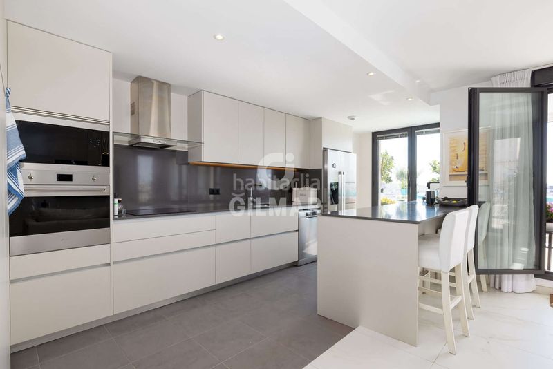 Foto 6e03a51f-1e9a-448c-830a-c6c053d31c35. Àtic amb calefacció aparcament piscina a Parque Central Estepona