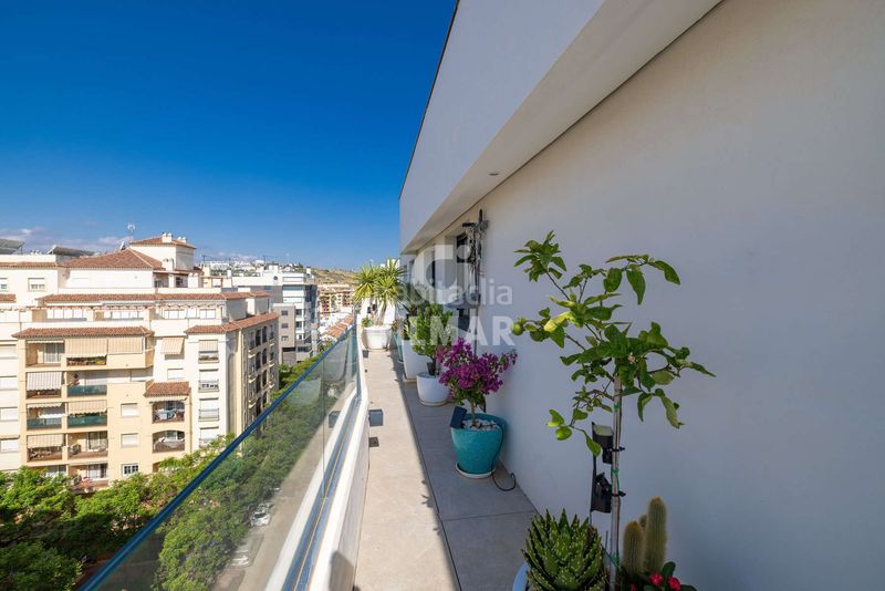 Foto 7bc1eacf-c869-4742-a515-d45c72dedd41. Àtic amb calefacció aparcament piscina a Parque Central Estepona