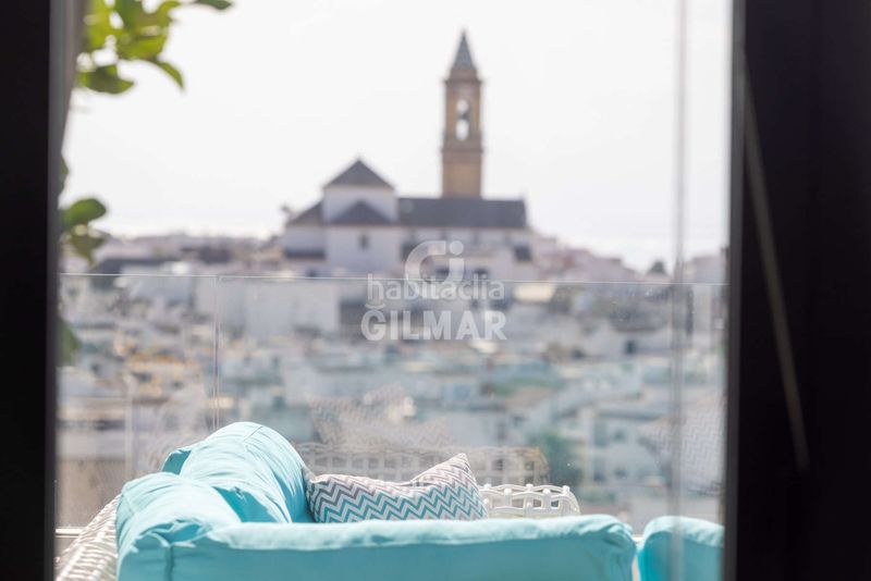 Foto a85263c4-571e-48b1-a94c-f392a46a2649. Àtic amb calefacció aparcament piscina a Parque Central Estepona