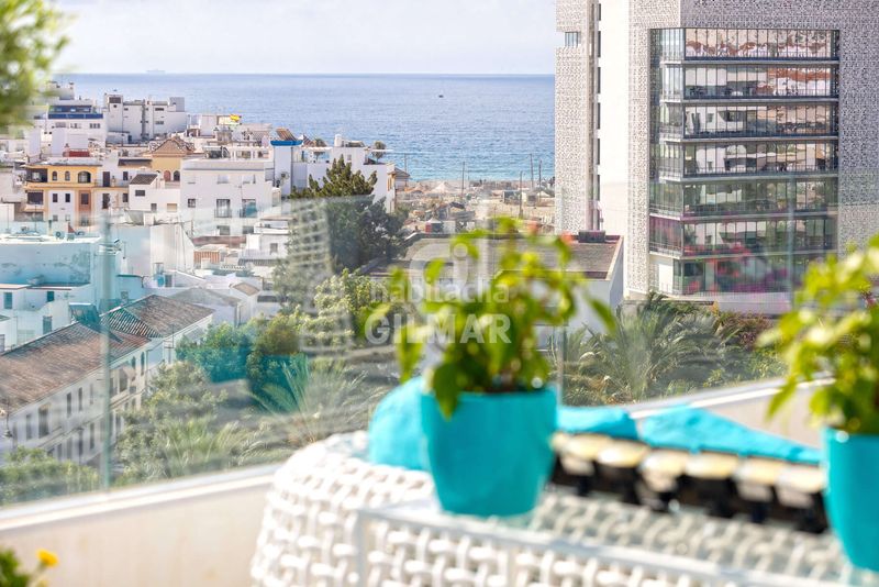 Foto e27a46ee-05d6-4657-9b15-fdd2c959d94b. Àtic amb calefacció aparcament piscina a Parque Central Estepona