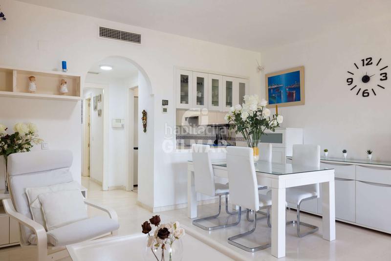 Foto 1f6ed6ed-66cf-4d17-b9c2-b74cfadf4d71. Appartamento con riscaldamento piscina in Nueva Atalaya Estepona