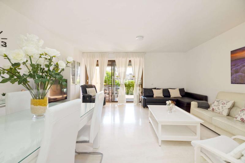 Foto cca34acc-1e8d-4ed6-b3bd-81dd97af5b77. Appartamento con riscaldamento piscina in Nueva Atalaya Estepona