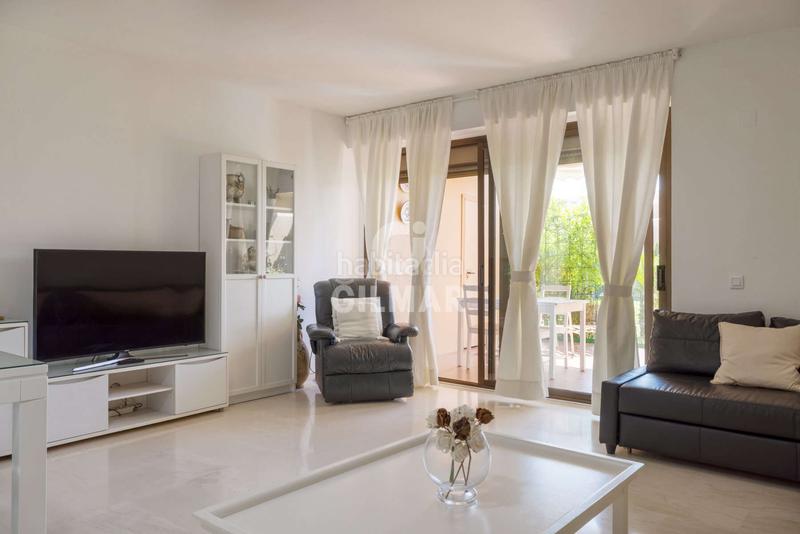 Foto e88af461-74b3-48fe-a2b0-985e2b9611a5. Appartamento con riscaldamento piscina in Nueva Atalaya Estepona