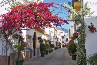 Doppelhaus in Centro. En el corazón del encantador casco antiguo de estepona, se encue