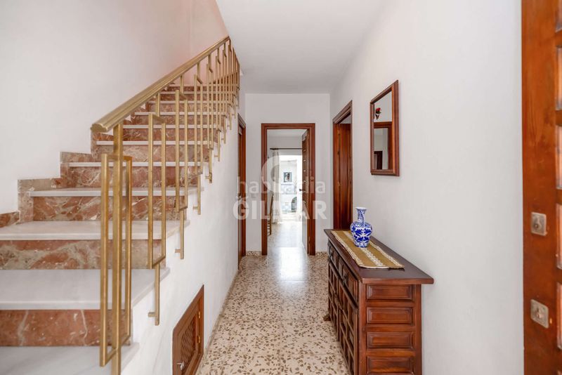 Foto 0d752fb8-b64f-4894-8b9b-dd8488e3a2d4. Casa aparellada a Centro Estepona