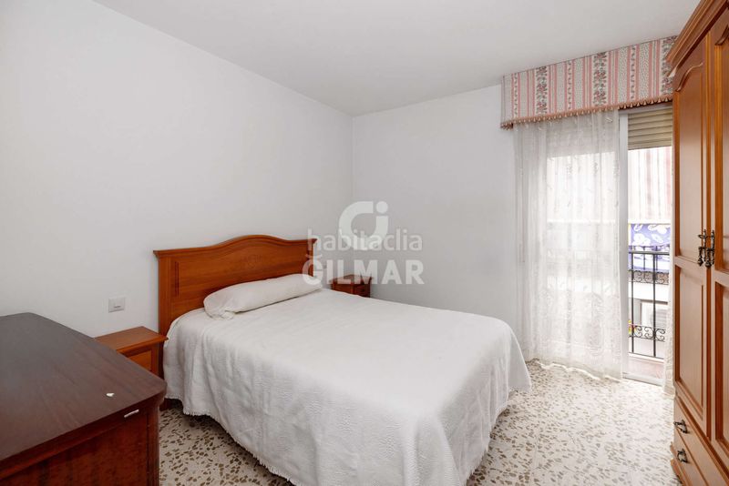 Foto c161e825-3a5f-49f8-a55b-40bac5a1407b. Casa aparellada a Centro Estepona