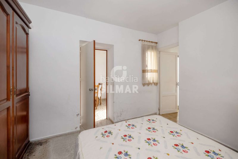 Foto feb90db1-f145-4fc3-ab37-a0ed8fa564c8. Casa aparellada a Centro Estepona