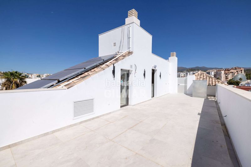 Foto b82f346a-4ffe-4527-bc12-3324d26c4efa. Edificio in Centro Estepona