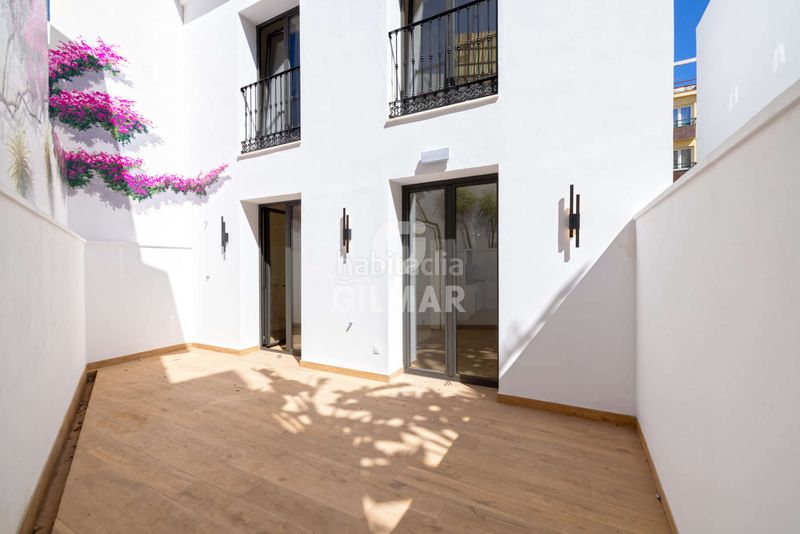 Foto e56be4cb-27ac-4ce6-8471-7cca70871ffe. Edificio in Centro Estepona