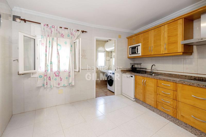 Foto f36d8dcb-6c75-4d51-b4cc-cdb4c11c1c9d. Appartamento in sierra de Estepona - avda. de andalucía Estepona
