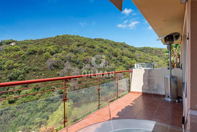 Foto 941ed709-2952-4d92-bd2d-98628d508f1c. Casa a schiera con riscaldamento piscina in altos de Estepona Estepona