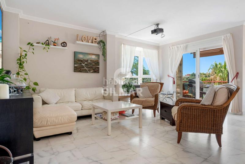 Foto e4fb9104-fd01-438b-821c-bb5fa7d3865b. Casa a schiera con riscaldamento piscina in altos de Estepona Estepona