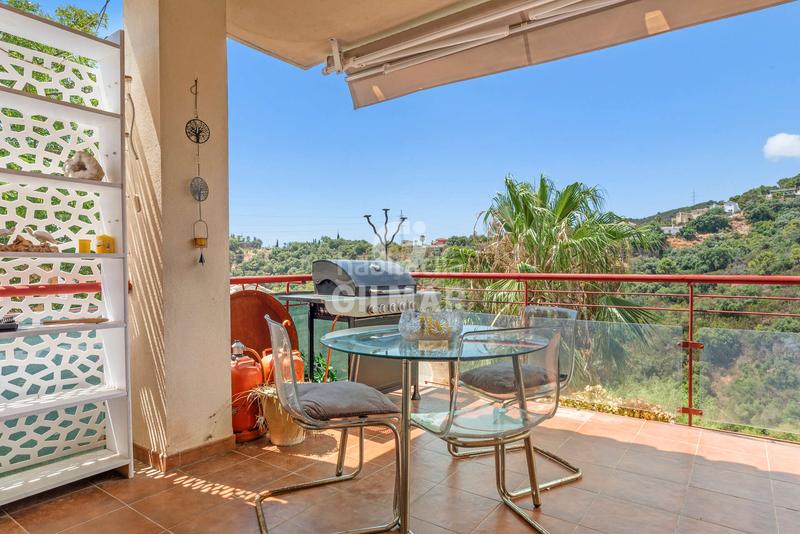 Foto fb9315ac-fd33-418f-8ecf-14f5b3d45410. Casa a schiera con riscaldamento piscina in altos de Estepona Estepona