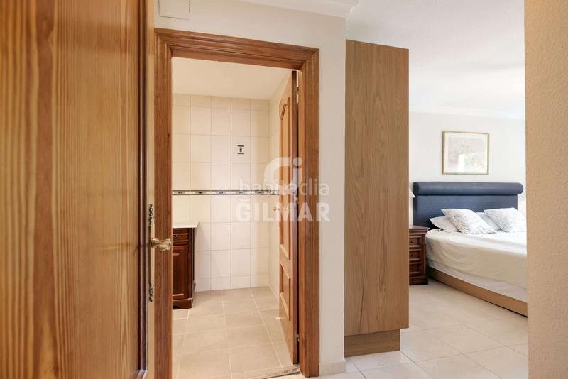 Foto fa2c4515-58ce-4726-8ae6-2735930b83a4. Piccolo appartamento con riscaldamento parcheggio piscina in Estepona