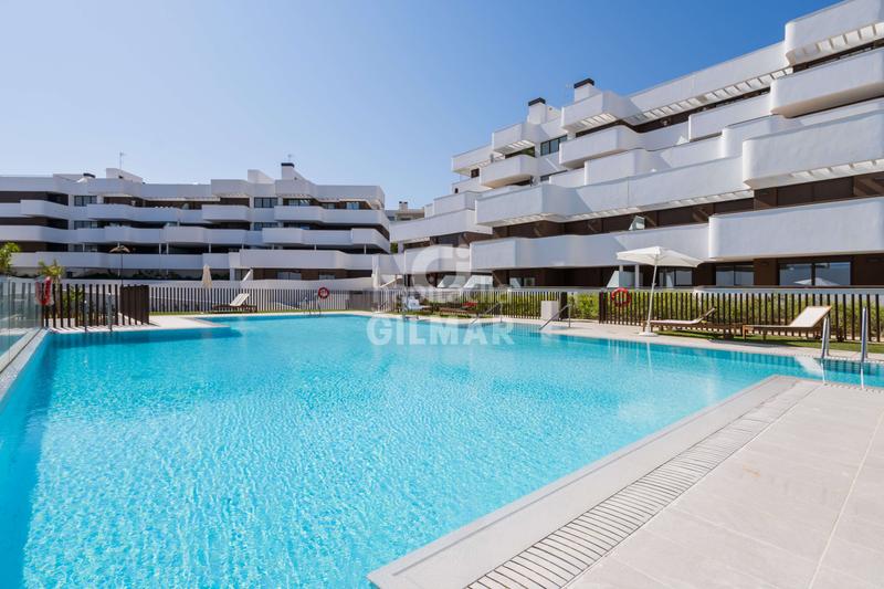 Foto 4749641f-9988-477b-acaf-adcfd7f36c38. Rez-de-chaussée avec chauffage parking dans Huerta Nueva Estepona