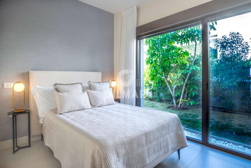 Foto 64183bf9-4188-4f98-8d6c-4f5397a96a39. Chalet mit heizung parking pool in El Velerín Estepona