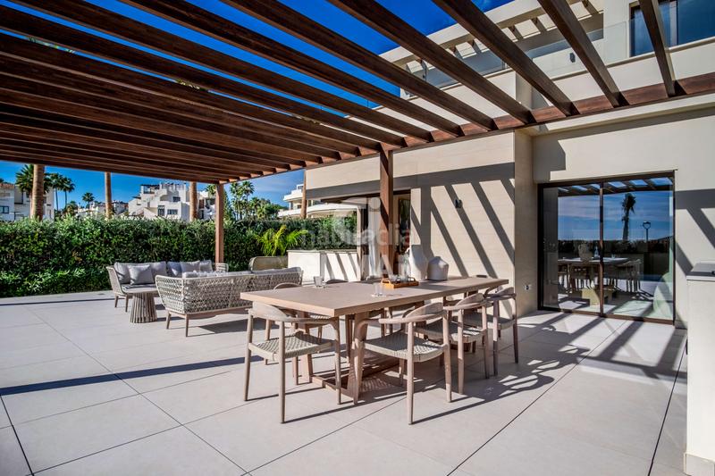 Foto ec126702-00ea-4bbf-94d7-65c24c4ee07d. Chalet mit heizung parking pool in El Velerín Estepona