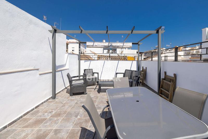 Foto 509a8aa5-06f2-40c6-8348-a468719651d0. Casa adossada amb calefacció a Centro Estepona