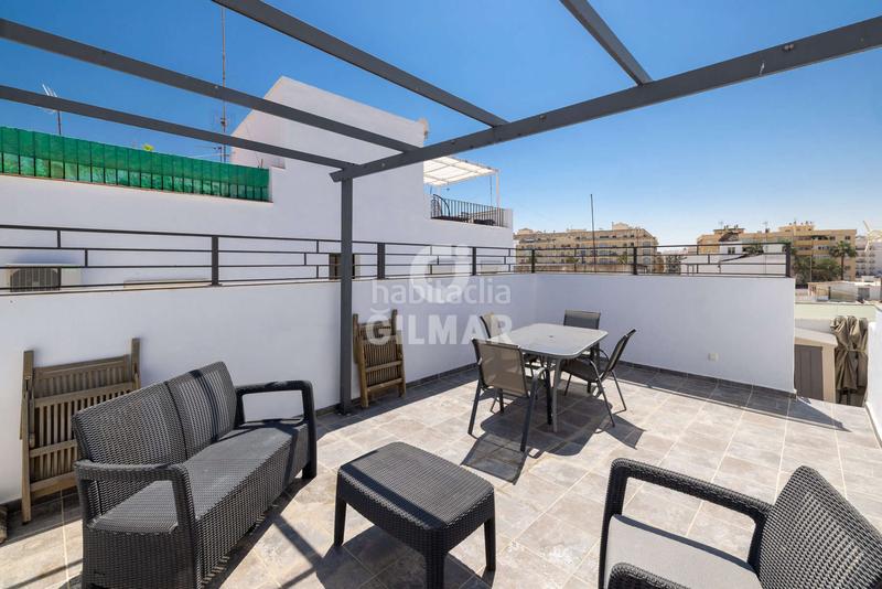 Foto 803324ca-1542-44d0-af47-7ce39a2faf39. Casa adossada amb calefacció a Centro Estepona