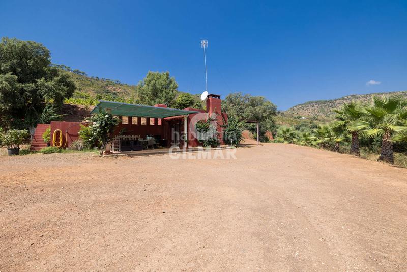 Foto b2f77f35-9e5c-490a-97ed-8cdf489b9fd4. Fondo rustico in altos de Estepona Estepona