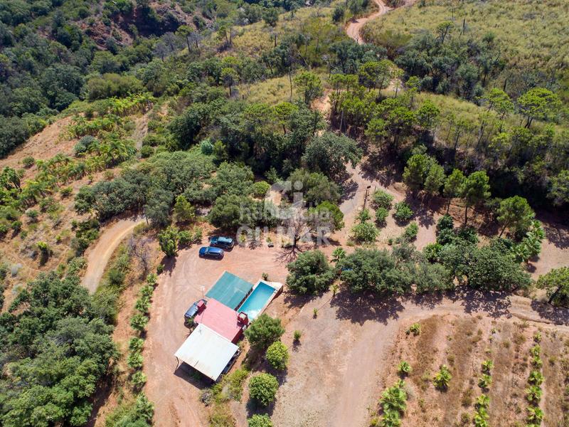 Foto b73f87cc-2d5e-4ac1-8959-ef3347a5eeaa. Fondo rustico in altos de Estepona Estepona