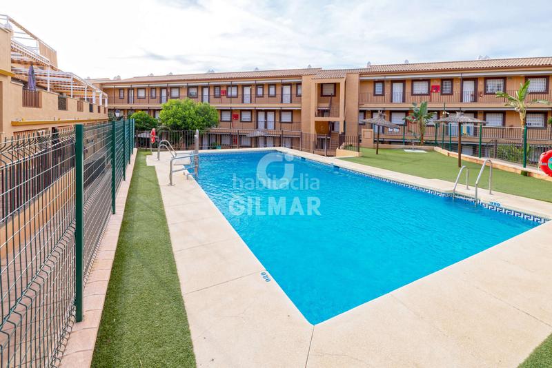 Foto 5ef3292e-11d1-44f4-81bf-53294c259ed3. Appartement mit pool in marina de Casares Casares