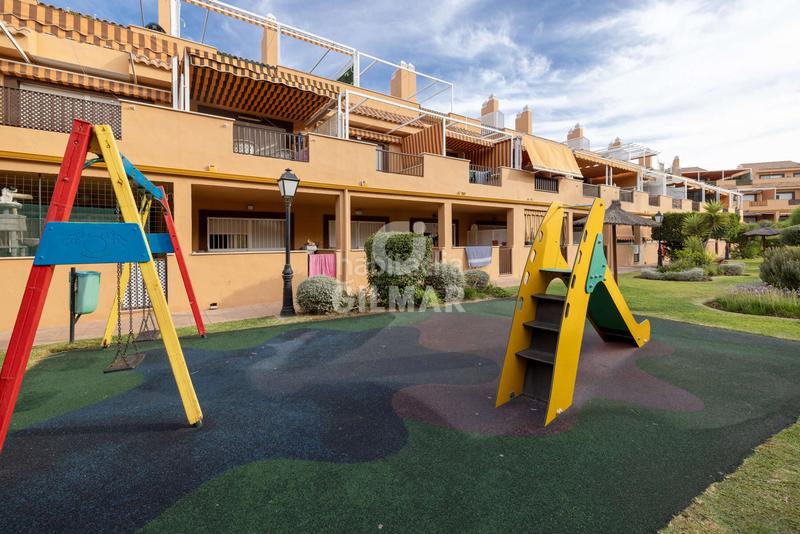 Foto a451295b-ffd4-49b4-a7ec-487f62739ce4. Appartement mit pool in marina de Casares Casares