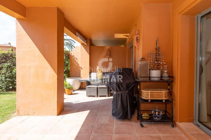 Foto 09f468b0-bba5-4399-b701-3f89e4bfb5bd. Appartamento con riscaldamento parcheggio in Benatalaya Estepona