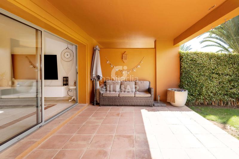Foto 0f60a22b-ad85-497c-b230-b3638d584990. Appartamento con riscaldamento parcheggio in Benatalaya Estepona