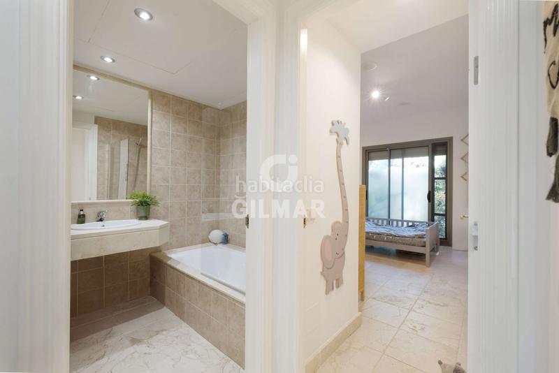 Foto 903a4794-ec15-4d20-b4c7-aa970b99162c. Appartamento con riscaldamento parcheggio in Benatalaya Estepona