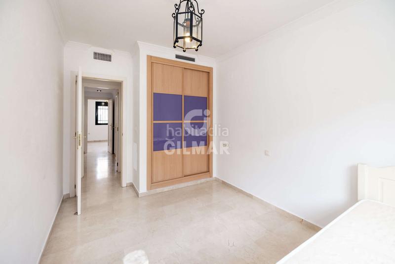 Foto 6c181993-648b-4c56-b127-0f1c6ead8b44. Zweistöckige wohnung mit heizung parking pool in Huerta Nueva Estepona