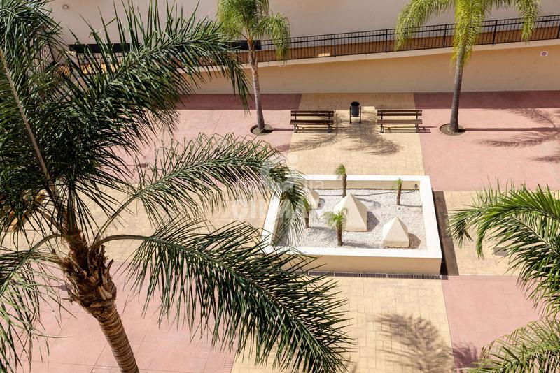 Foto e5433d1e-ef77-4db0-8b90-0757e50c19aa. Zweistöckige wohnung mit heizung parking pool in Huerta Nueva Estepona