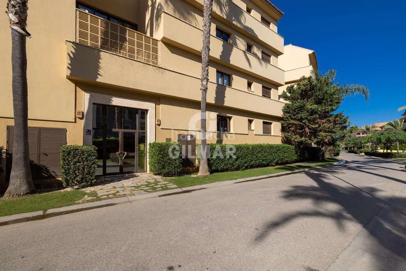 Foto 3340f341-95bb-4897-be8c-686fa234a337. Appartamento con riscaldamento parcheggio piscina in Sotogrande